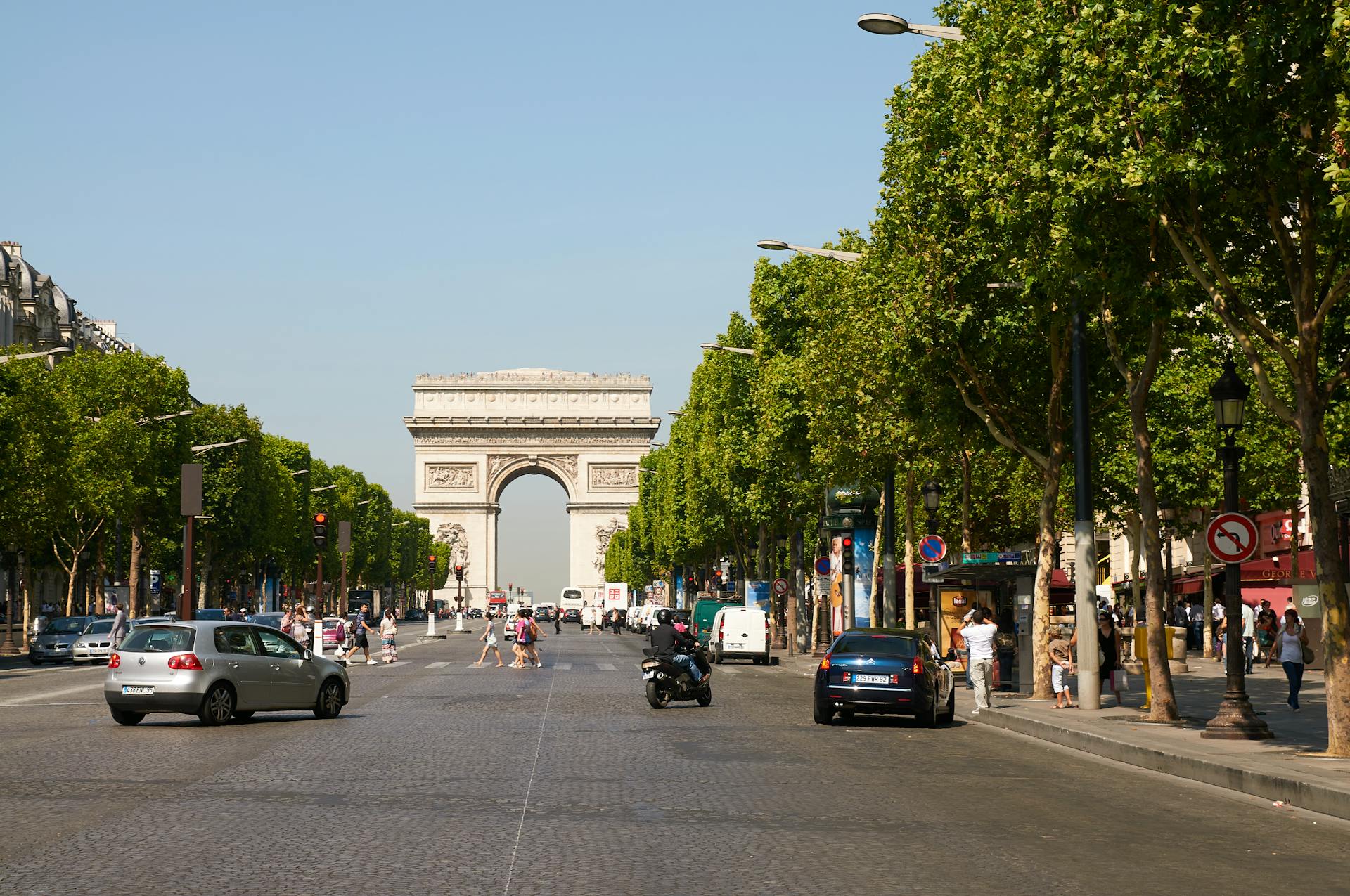 Champs-Élysées