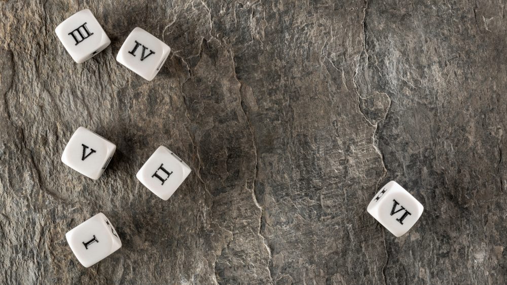 Rolling dice with Roman numerals.Playing with alternate form using Latin numbers