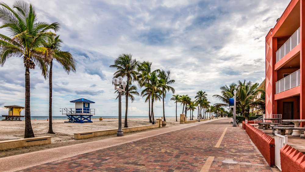 Boardwalk and bikeway along the beach in Hollywood. A popular tourist attraction in Broward County, Florida, USA.